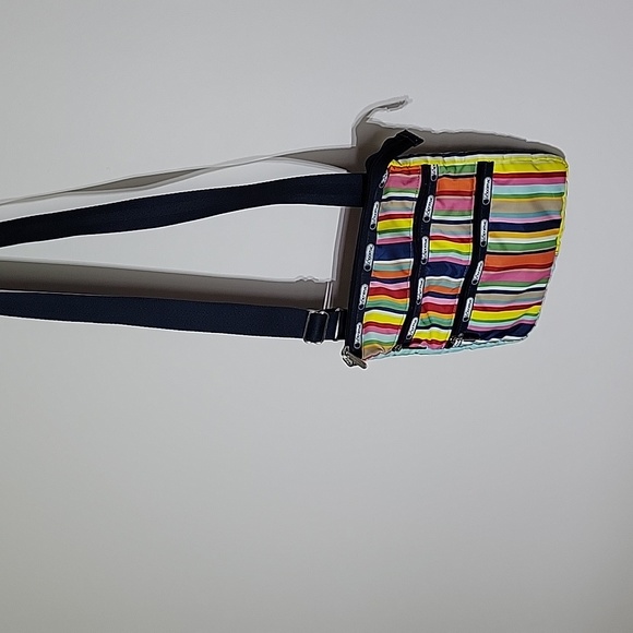 LeSportSac Crossbody bag rainbow bright colors - Picture 8 of 11